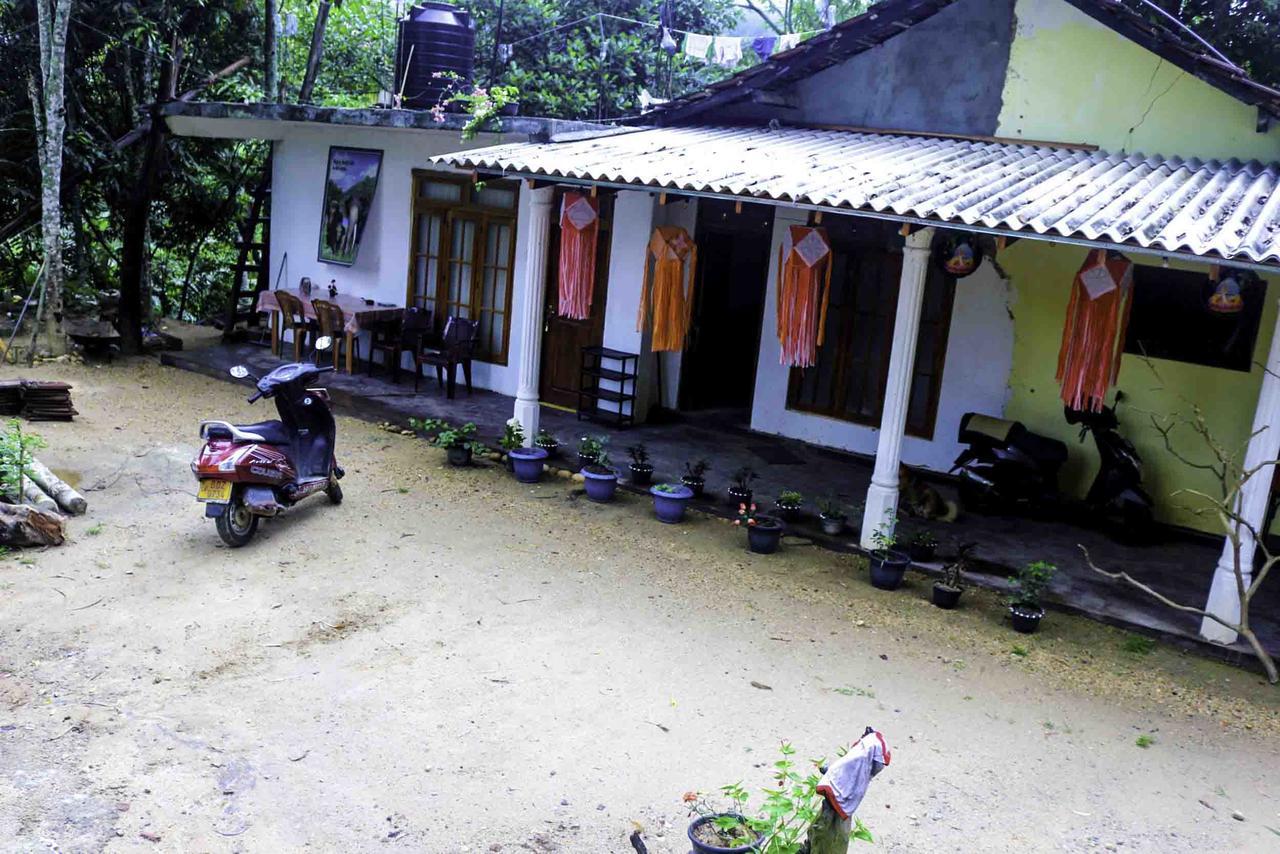 Yoho Chamith Homestay Ella Exteriér fotografie